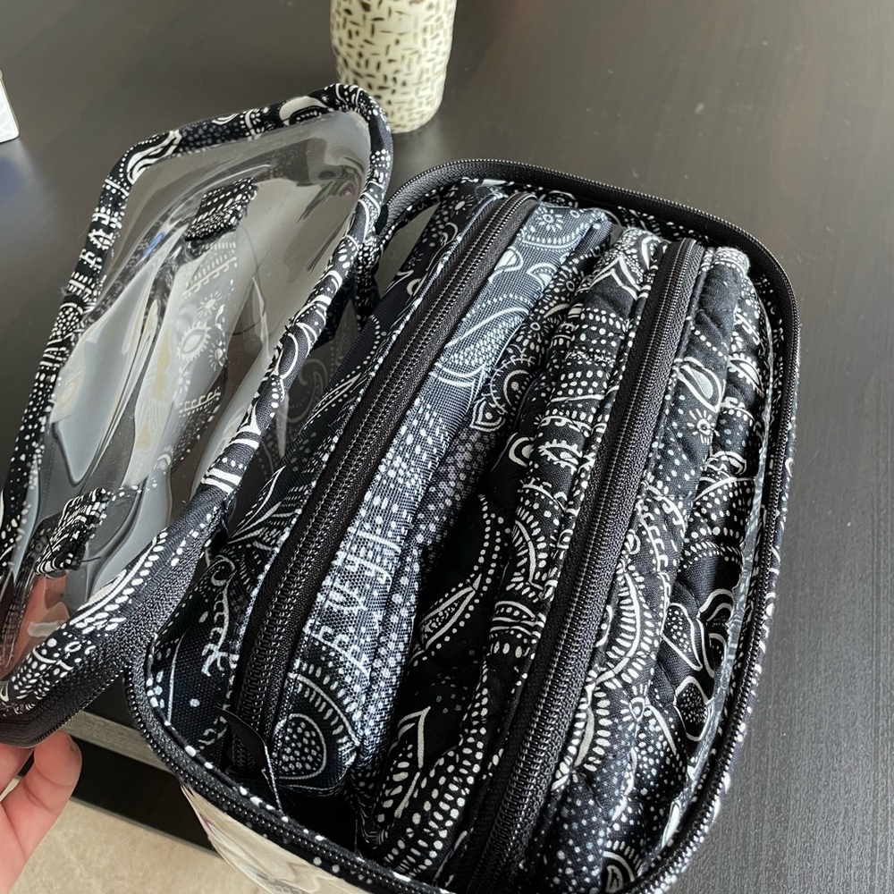 BRAND NEW VERA BRADLEY